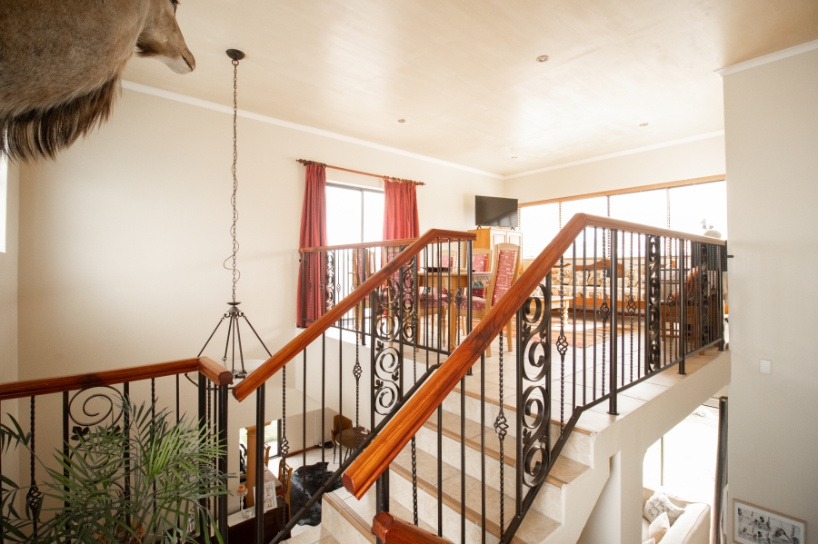 5 Bedroom Property for Sale in Van Riebeeckstrand Western Cape